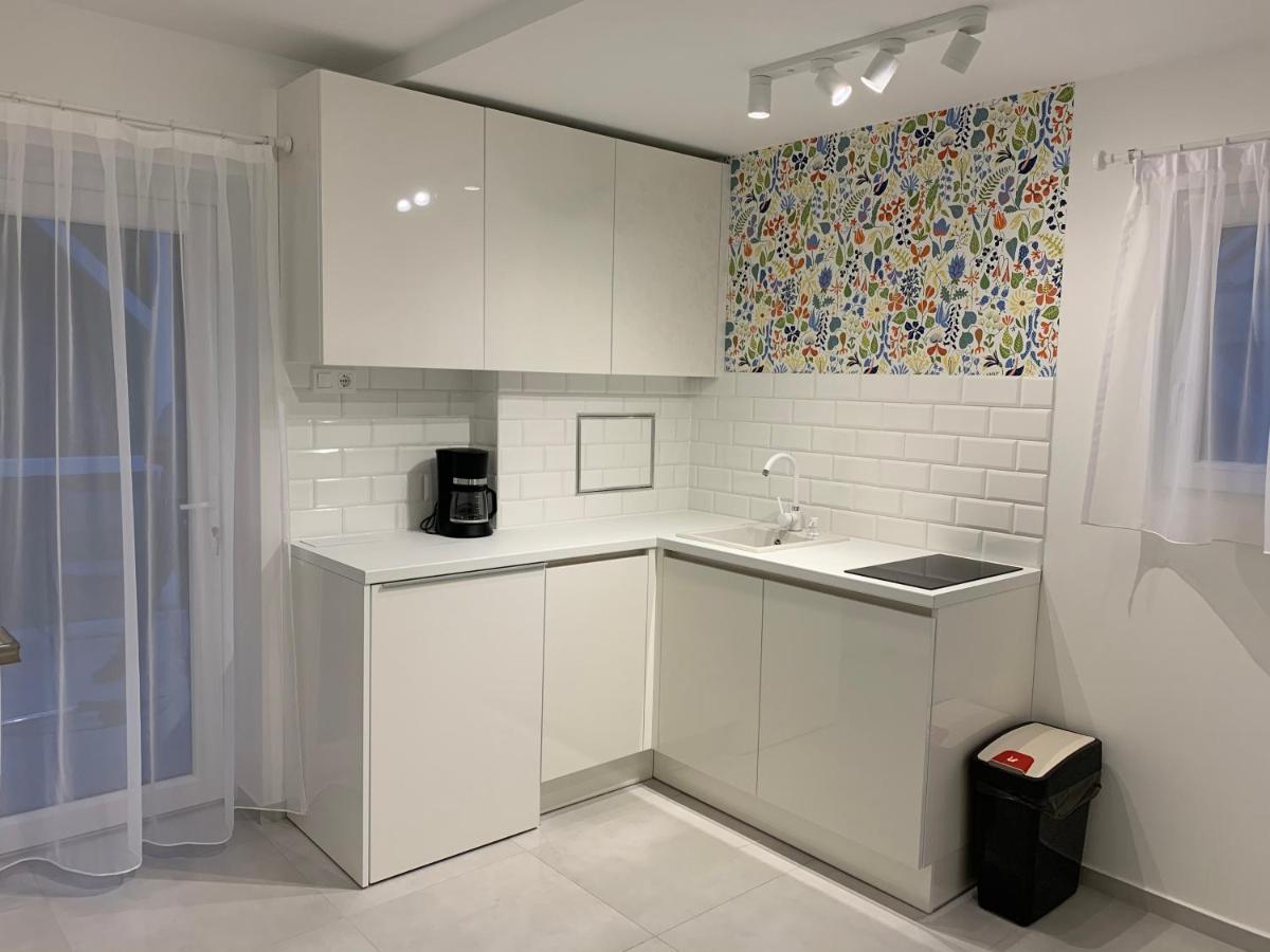 Zenit Apartman Buk Exterior photo